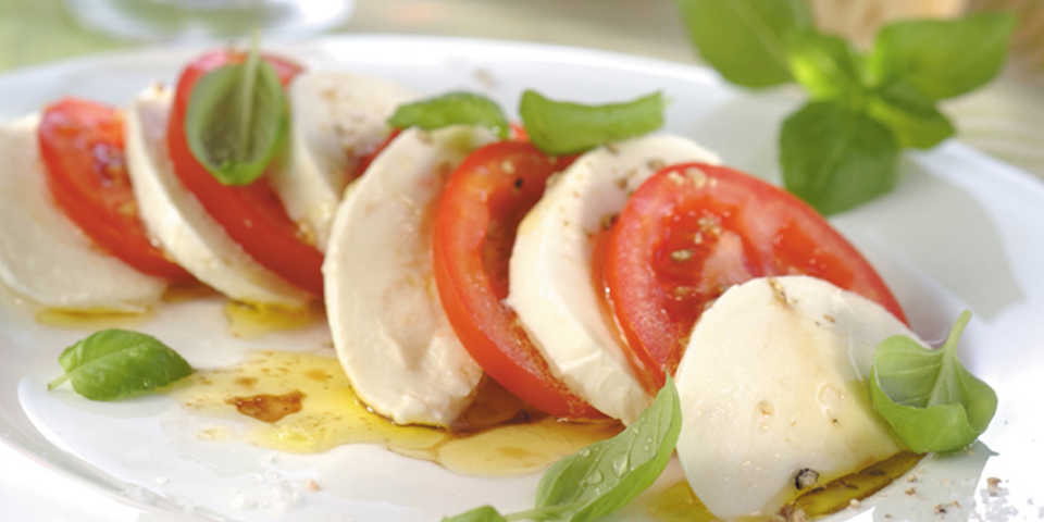 Large Image of Caprese Salad with Guacamole